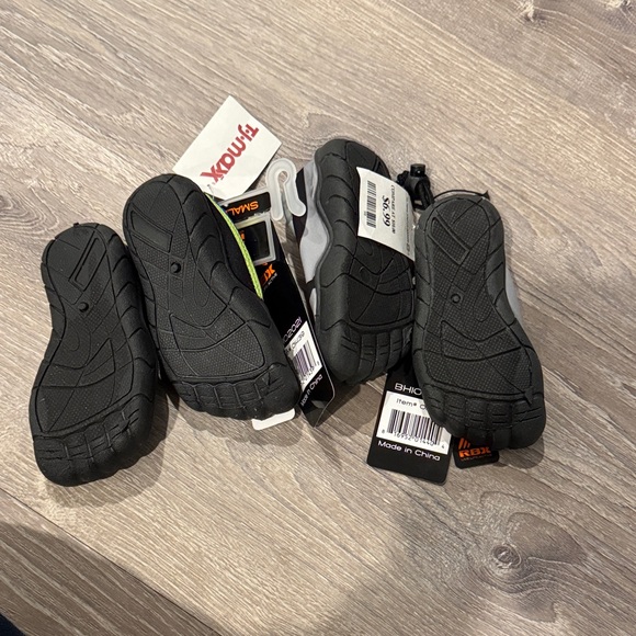 RBX Kids' Black, Blue, and Gray Water Shoes - Picture 3 of 4